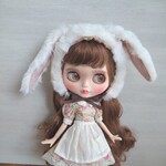 再346.※白のファーのタレ耳うさぎの帽子※ブライスアウトフィット※