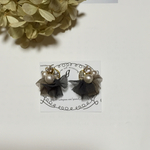 スワロ&チュール(ネイビー×ベージュ)ピアス
