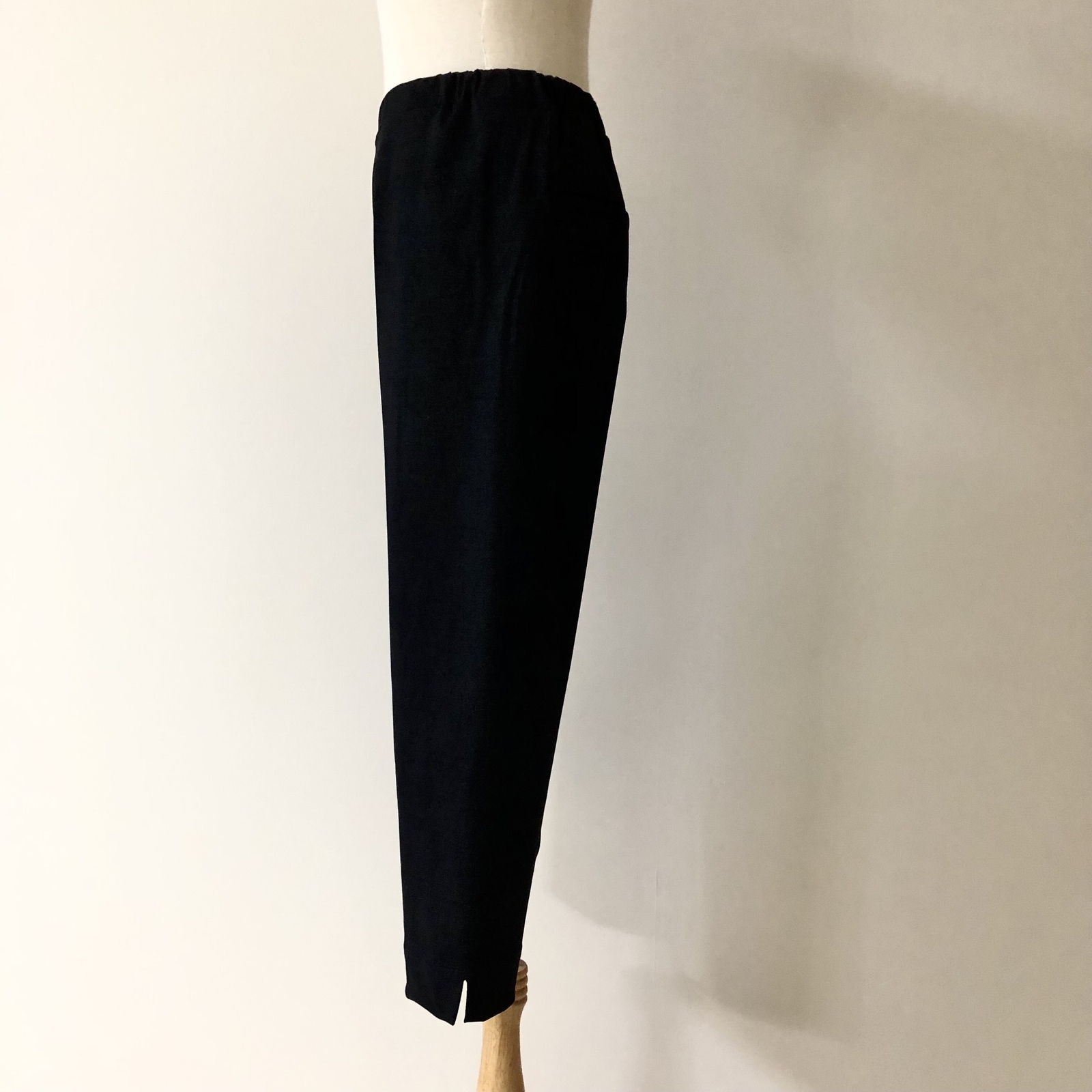 ジャガード柄プリント　ストレッチクロップドパンツ