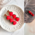 【二本セット】いちご イチゴ 髪留め ヘアクリップ  フェイクフード ミニチュアフード スイーツデコ