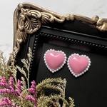 🌈カラフルパールハートピアス・イヤリング〈 ピンク 〉