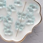 #536【20pcs】蝶々のアクリルビーズ_ライトブルー