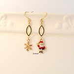 (新作)★チャームが選べる★クリスマスのホースアイピアスorイヤリング