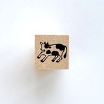 牛のスタンプ　連れ去られはんこ［15×15mm］