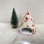 ハムスターのあったかテント⛺いちごとリボン柄　ベージュ