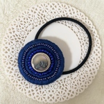 刺繍とビーズのヘアゴム