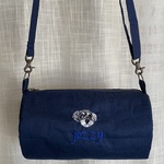 maisonlotta様オーダー品☆犬の手刺繍の筒型ショルダー