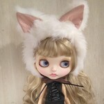 再632.※白のふわふわファーの猫耳の帽子※ブライスアウトフィット※