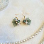 モスグリーンオーガンジーのつや消しパールキラキラビジューピアス♡