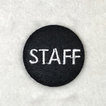 ★刺繍缶バッジ★　仕事バッジ　『STAFF』