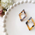 ダイヤ形べっ甲earring