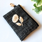 Hana 刺繍 カラビナポーチ 
