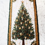 クリスマスツリーのタペストリー【壁掛け　タペストリー　パッチワーク】