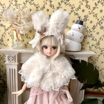 白いモフモフ　うさ耳ヘアバンド&ケープのセット