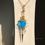 蓄光蒼魔法ランタンの星ネックレス　宇宙　レジン