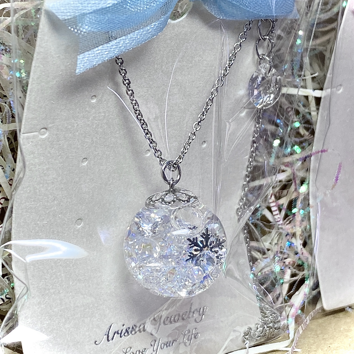 ❅ スノードーム ネックレス ❅― 雪の精 ―キラキラ / ガラスドーム