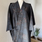 大島紬 着物リメイク 作務衣 桔梗模様織り出し　本場泥大島　大人女子♡和のお洒落上着