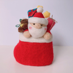 【再販】羊毛フェルト　クリスマス飾り　ブーツからひょっこりサンタ