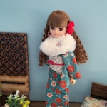 リカちゃん着物  【フェイクファーショール付 寒梅花緑青×七宝白練】リカちゃん服