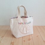 【送料無料】【SALE】ラミネートのミニトートバッグ☆ギャザーポケット　サブバッグ　小さめ　ラッピング対応可　生成帆布✕ピンク小花柄　　198