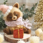 むに *° 羊毛フェルト クリスマス たぬき *°