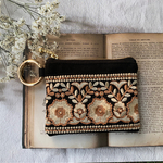 カードポーチ　インド刺繍