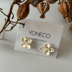 :little flower pierce [white]: ピアス  ヴィンテージアクセサリー フラワーモチーフ およばれ ギフト