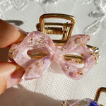 𓊆再販𓊇柔らかパープルスターチスとパールのリボンのバンスクリップ🎀　バンスクリップ　ハーフアップ