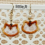 オーガンジー刺繍   トラネコ  ピアス   イヤリング