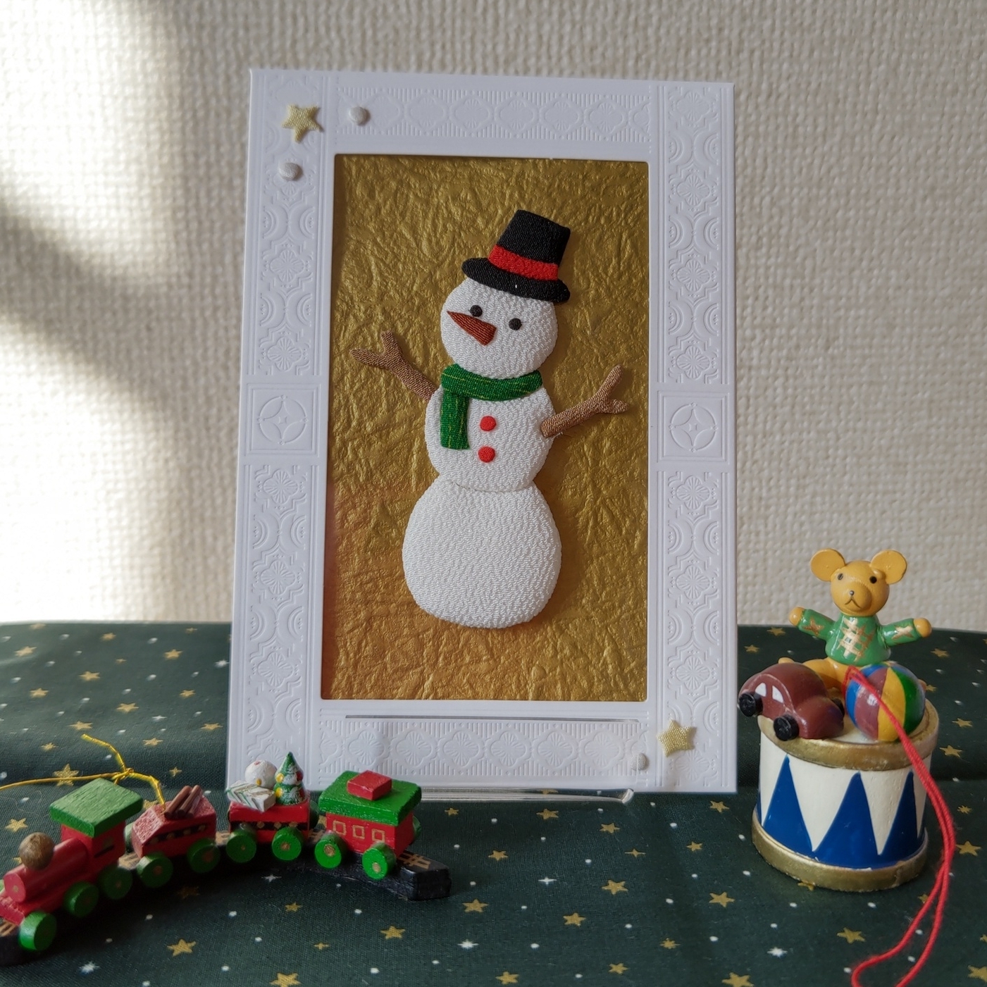押し絵の雪だるま/雪だるま スノーマン 押し絵 ちりめん細工 飾り物 