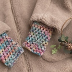 送料無料✨フワフワ毛糸のハンドウォーマー　手編み　アームウォーマー　アームカバー　手袋