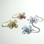 ガラスの花　フックピアス（クリア）