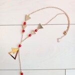 gold triangleネックレス(red)