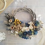 Jolie botanique＜bleu chic＞＊ハーフムーンリース＊冬＊プリザーブドフラワー＊お花＊ギフト＊結婚祝い＊新築祝い＊お誕生日祝い＊クリスマス＊お正月