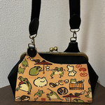 あおりポケットがま口ショルダー＊カエルとおたまじゃくし🐸