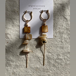 brown.beige      シェルロングピアス