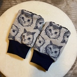 シャトン　猫柄　アームウォーマー