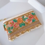 インド刺繍のファスナーポーチ