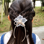 【new】【限定販売】［ホワイト］flowerポニーフック　ヘアアクセサリー　ヘアカフ