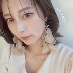 普段使いにも！ウェディングにもどっちもいける！ボリュームたっぷりなベージュのシフォンタッセルピアス、イヤリング