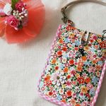 【送料無料】スマホケース☆花畑のネコ④