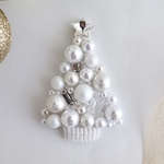 【minneランキング入り❣️】ツリーブローチ🎄 プレゼント クリスマス