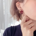 プリザーブドフラワーの花束【小花ボルドーとかすみ草ゴールド】ピアス/イヤリング