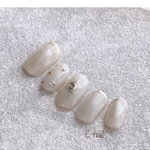 ＊white design＊  ネイルチップ　ホワイトネイル　冬ネイル　ブライダル　シンプル　上品