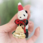 パンダのクリスマスオーナメント（ベル）