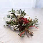 クリスマスが終わっても飾れる！！ユーカリとホワイトポプラのスワッグ