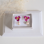 Leather flowers イヤリング pink