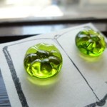 ガラスを溶かした雛菊ピアス　42