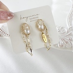 𓏸𓂂𓈒 いつもより少しおめかし𓈒𓂂𓏸揺れるオシャレなデザインチェーン　/  ピアス イヤリング　no.1263