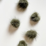 ◎11月新作◎✔︎【4pcs dark green#1-12】シンプルファーチャーム /ファー/チャーム/グリーン／ファーチャーム